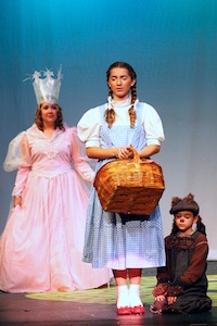 Wizard of Oz photo gallery; click to view